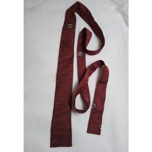 Vintage Wembley tie with metallic detail